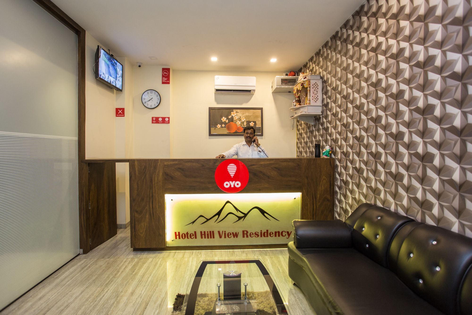 Hotel Oyo 7156 Hill View Residency à Navi Mumbai Extérieur photo